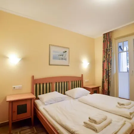 Komfort Mit 2 Schlafzimmern Und Terrasse Im Erdgeschoss 064 *